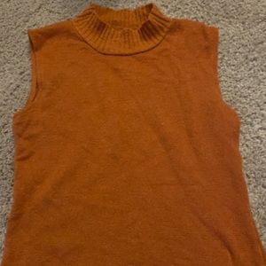 Turtleneck vest